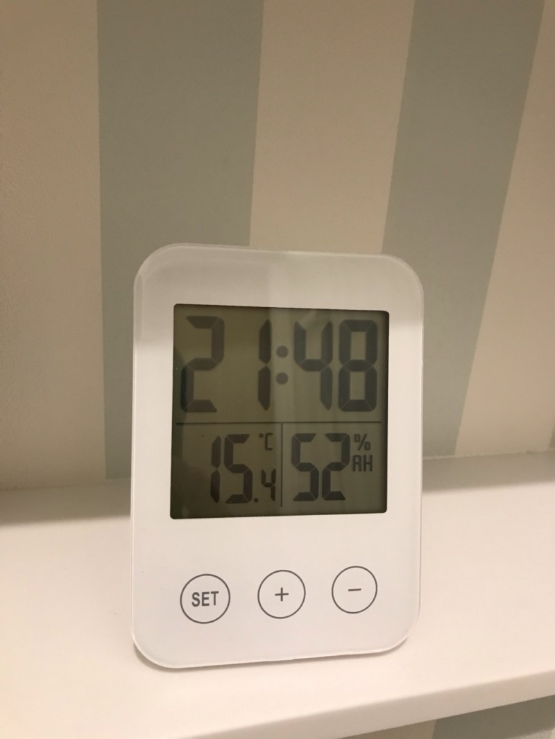 トイレの温度、湿度計